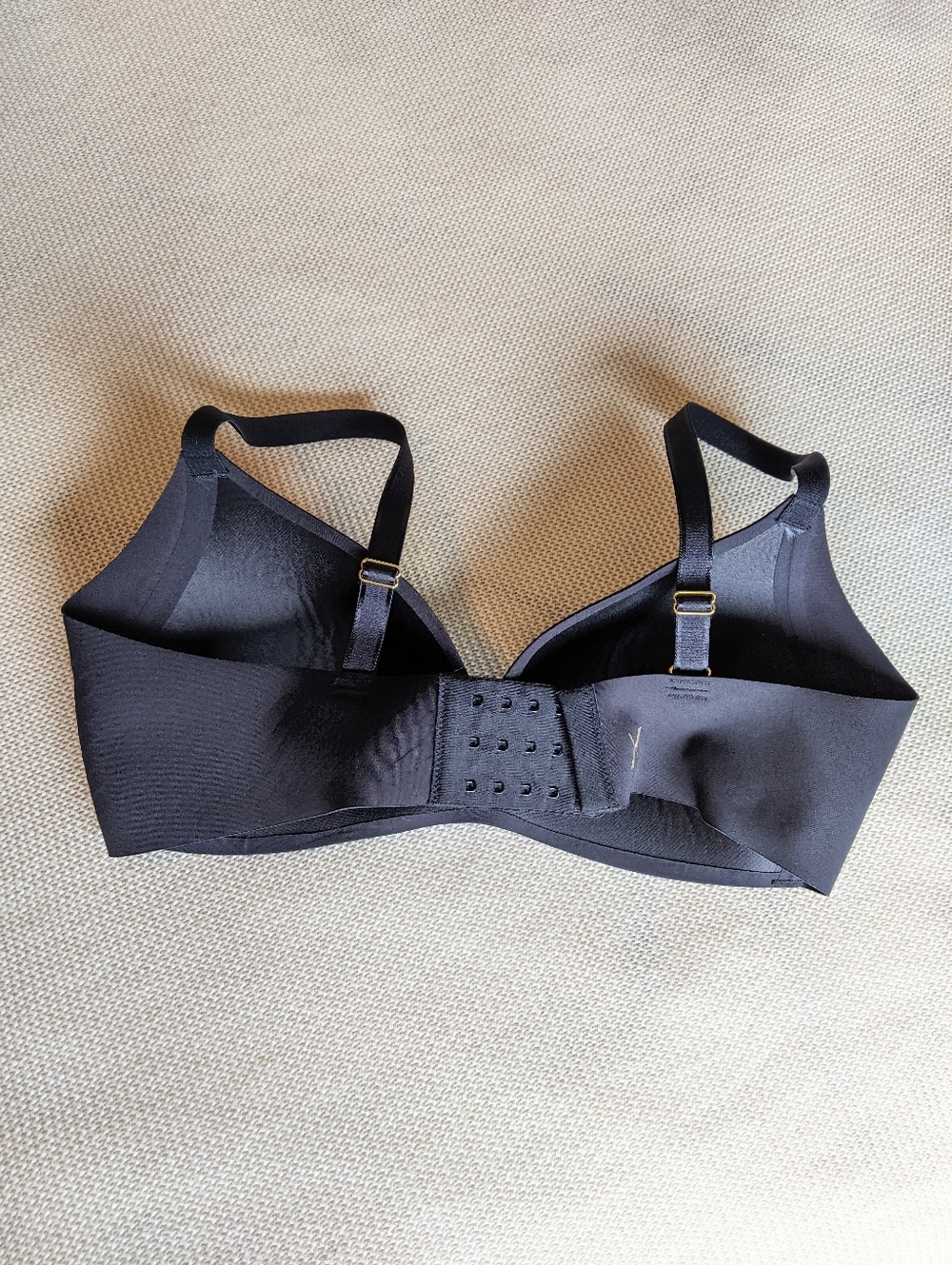 Knix Wireless Seamless Black Bra Size 2 - Picture 3 of 7